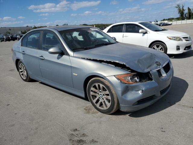 WBAVB17586NK35973 - 2006 BMW 325 I AUTOMATIC BLUE photo 4