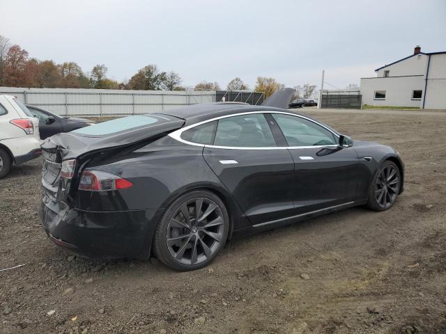 5YJSA1E2XJF284794 - 2018 TESLA MODEL S Սև լուսանկար 3