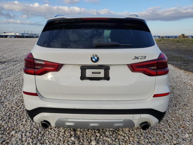 5UXTR9C56JLD66707 - 2018 BMW X3 XDRIVE30I WHITE photo 6