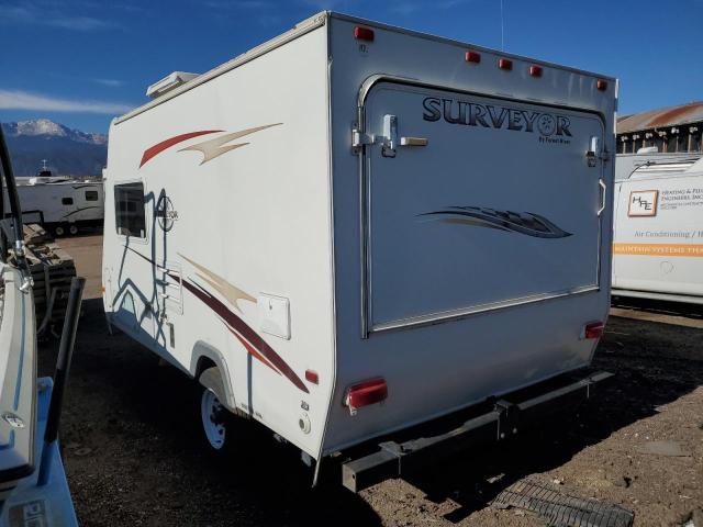 4X4TSVT138L011314 - 2007 WILDWOOD SURVEYOR WHITE photo 3