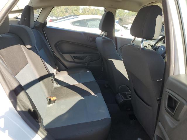 3FADP4AJ1KM119273 - 2019 FORD FIESTA S 白色 照片 10