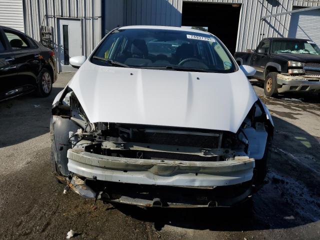 3FADP4AJ1KM119273 - 2019 FORD FIESTA S 白色 照片 5