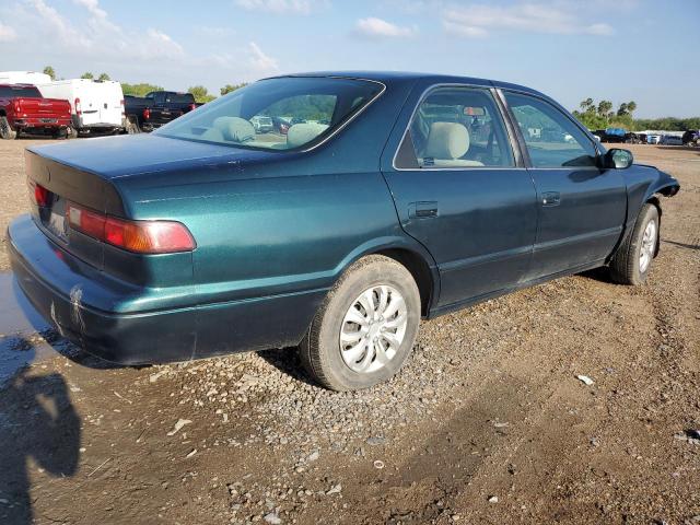 JT2BG22K4W0110243 - 1998 TOYOTA CAMRY CE GREEN photo 3