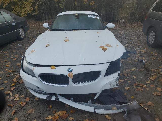 WBALM535X9E160969 - 2009 BMW Z4 SDRIVE30I WHITE photo 5