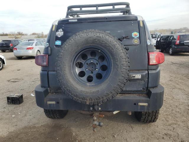 JTEBU11F970051833 - 2007 TOYOTA FJ CRUISER BLACK photo 6