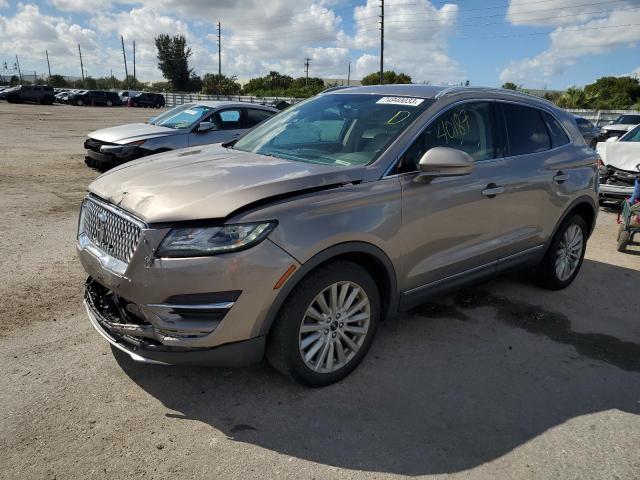 5LMCJ1C90KUL44510 - 2019 LINCOLN MKC BEIGE photo 1