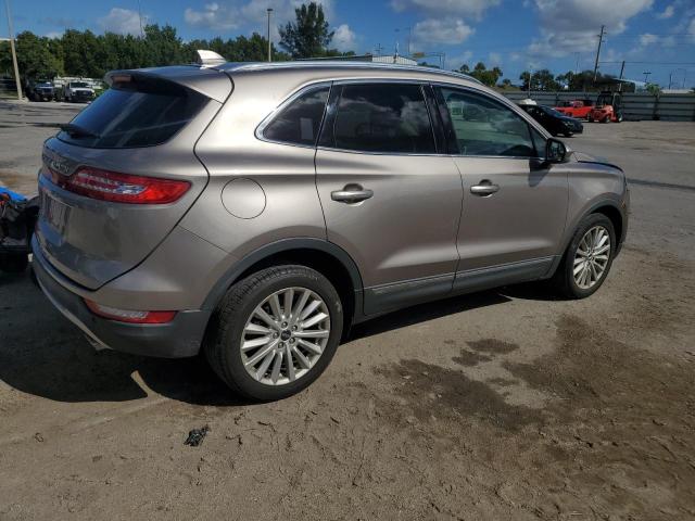 5LMCJ1C90KUL44510 - 2019 LINCOLN MKC BEIGE photo 3