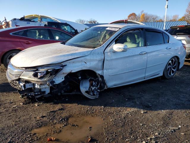 1HGCR2F99GA208890 - 2016 HONDA ACCORD EXL WHITE photo 1