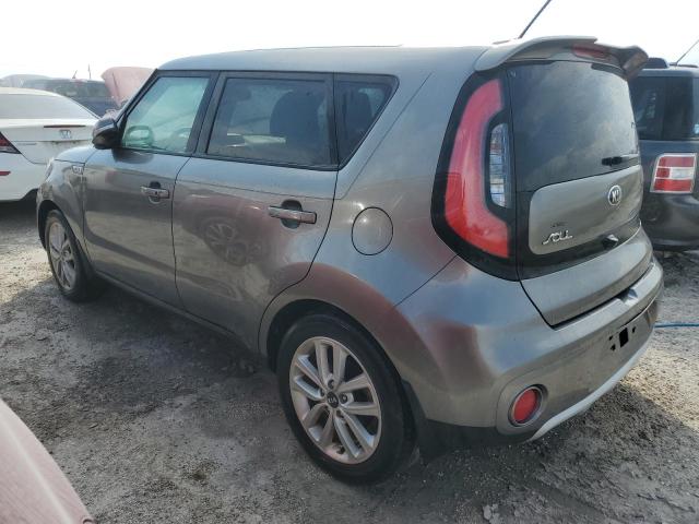KNDJP3A55H7499389 - 2017 KIA SOUL + GRAY photo 2