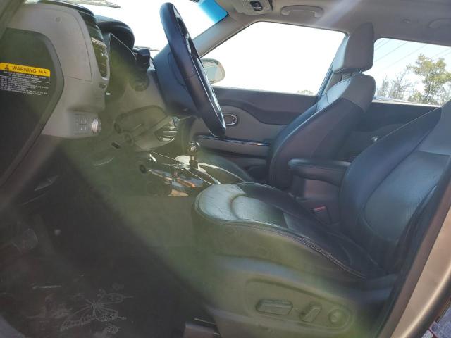 KNDJP3A55H7499389 - 2017 KIA SOUL + GRAY photo 7