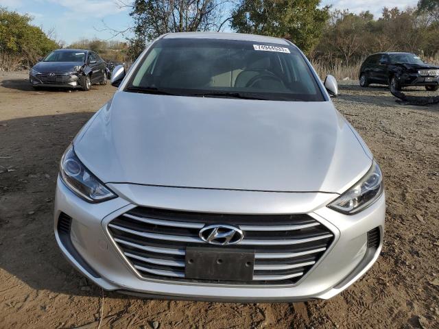 KMHD84LFXHU075158 - 2017 HYUNDAI ELANTRA SE SILVER photo 5