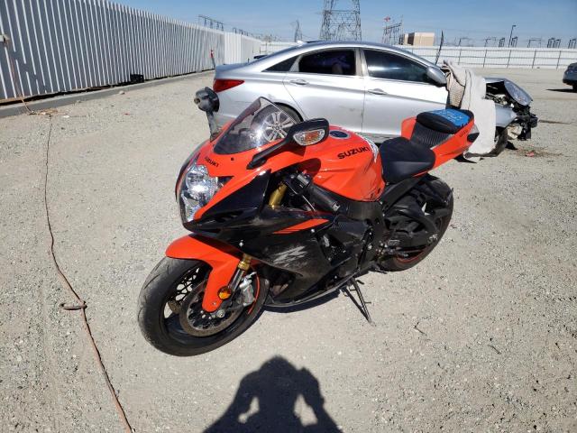 JS1GR7MA9N7100896 - 2022 SUZUKI GSX-R750 ORANGE photo 2