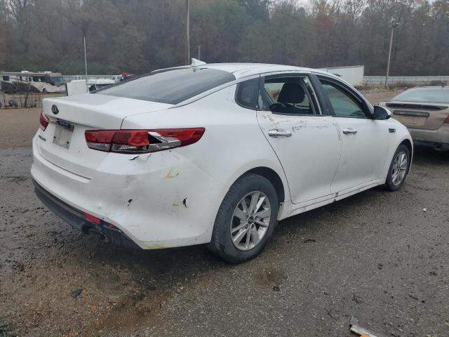 KNAGT4L3XG5086835 - 2016 KIA OPTIMA LX WHITE photo 3