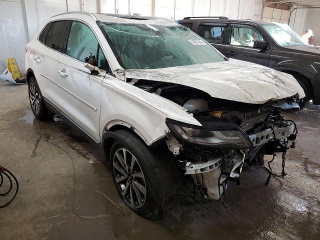 5LMCJ3C93KUL52175 - 2019 LINCOLN MKC RESERVE თეთრი ფოტო 4