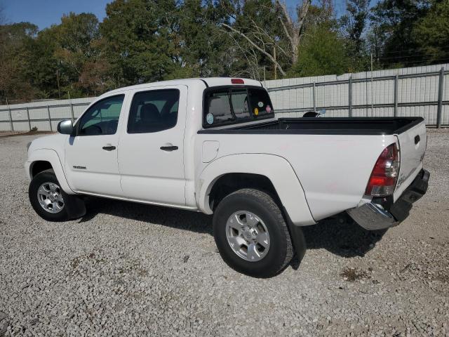 5TFJU4GN1FX088347 - 2015 TOYOTA TACOMA DOUBLE CAB PRERUNNER WHITE photo 2