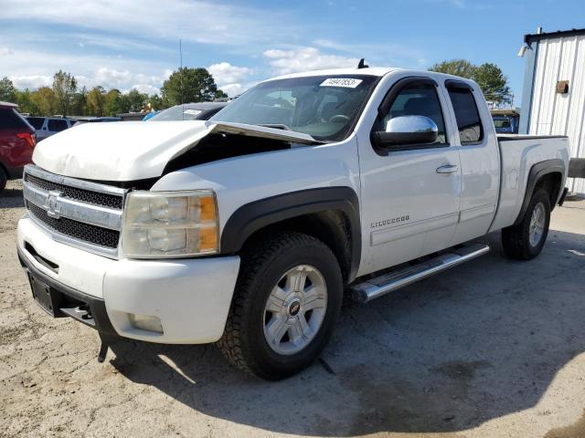 1GCSKSE37AZ206558 - 2010 CHEVROLET SILVERADO K1500 LT WHITE photo 1