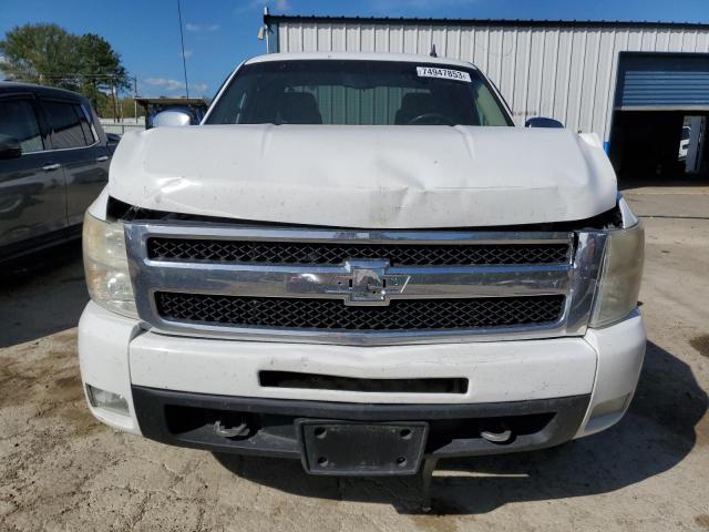 1GCSKSE37AZ206558 - 2010 CHEVROLET SILVERADO K1500 LT WHITE photo 5