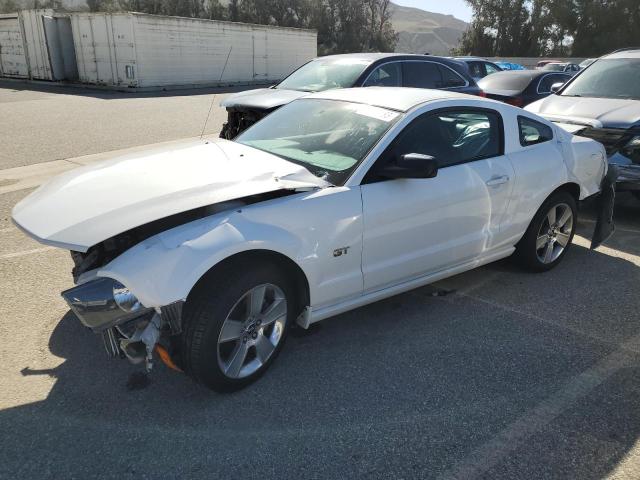 1ZVFT82H175232054 - 2007 FORD MUSTANG GT WHITE photo 1