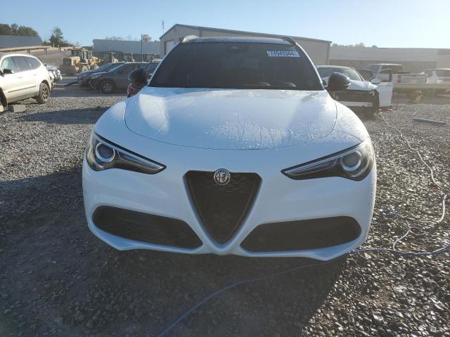 ZASPAKBN1M7D13711 - 2021 ALFA ROMEO STELVIO TI WHITE photo 5
