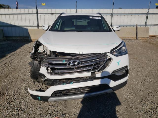 5XYZU3LB2HG390597 - 2017 HYUNDAI SANTA FE S WHITE photo 5