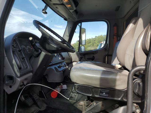 1FVACWDT5GHHC7703 - 2016 FREIGHTLINER M2 106 MEDIUM DUTY WHITE photo 11