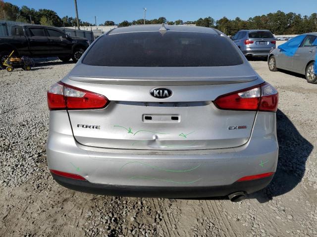 KNAFX4A84F5262954 - 2015 KIA FORTE EX SILVER photo 6