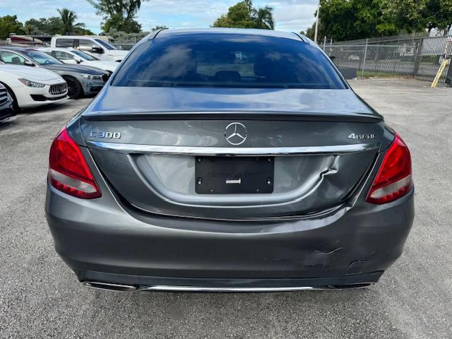 55SWF4KB1HU227773 - 2017 MERCEDES-BENZ C 300 4MATIC GRAY photo 6