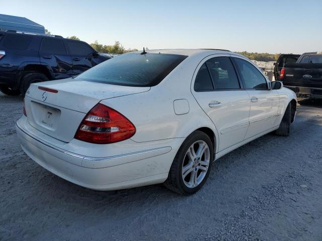 WDBUF56J16A940726 - 2006 MERCEDES-BENZ E 350 WHITE photo 3