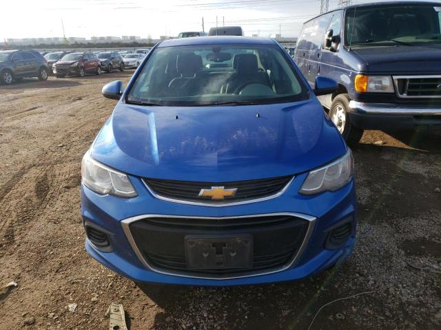 1G1JB5SH0J4115201 - 2018 CHEVROLET SONIC LS BLUE photo 5