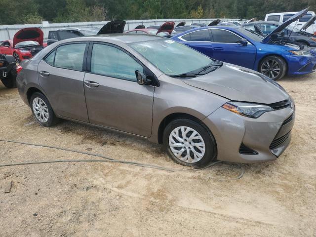 5YFBURHEXJP856074 - 2018 TOYOTA COROLLA L GRAY photo 4