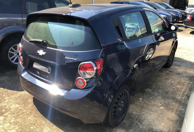 1G1JA6SH1F4168473 - 2015 CHEVROLET SONIC LS 蓝色 照片 4