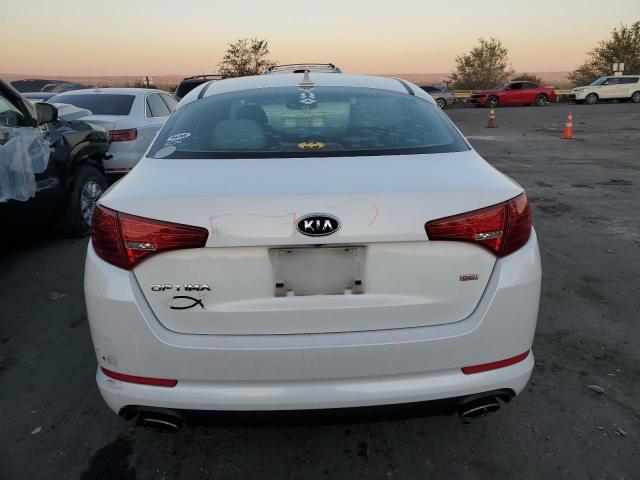 KNAGM4A73B5102353 - 2011 KIA OPTIMA LX WHITE photo 6