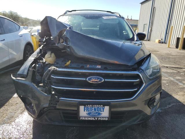 1FMCU0G99HUC80331 - 2017 FORD ESCAPE SE GRAY photo 5