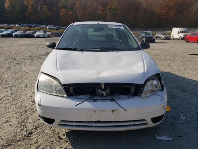 1FAFP34N36W207281 - 2006 FORD FOCUS ZX4 WHITE photo 5