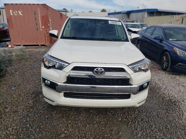 JTEBU5JR1J5583055 - 2018 TOYOTA 4RUNNER SR5/SR5 PREMIUM თეთრი ფოტო 5