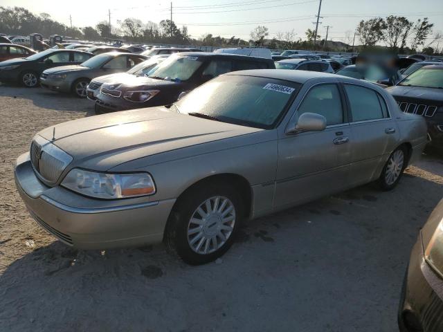 1LNHM81W14Y684827 - 2004 LINCOLN TOWN CAR EXECUTIVE Gold Foto 1