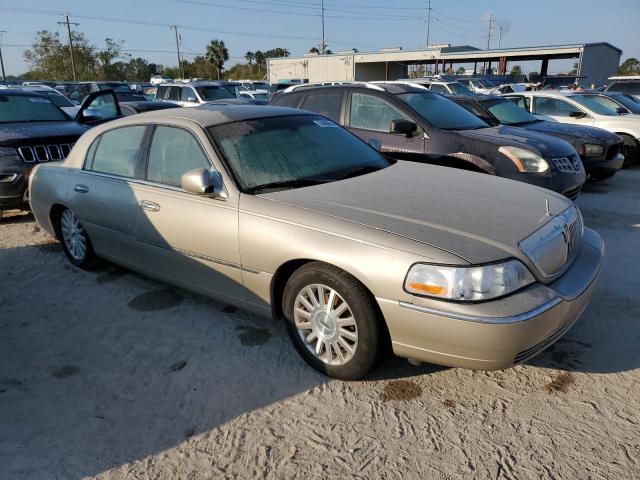 1LNHM81W14Y684827 - 2004 LINCOLN TOWN CAR EXECUTIVE Gold Foto 4