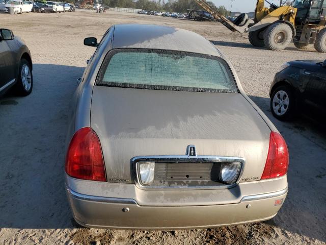 1LNHM81W14Y684827 - 2004 LINCOLN TOWN CAR EXECUTIVE GOLD photo 6