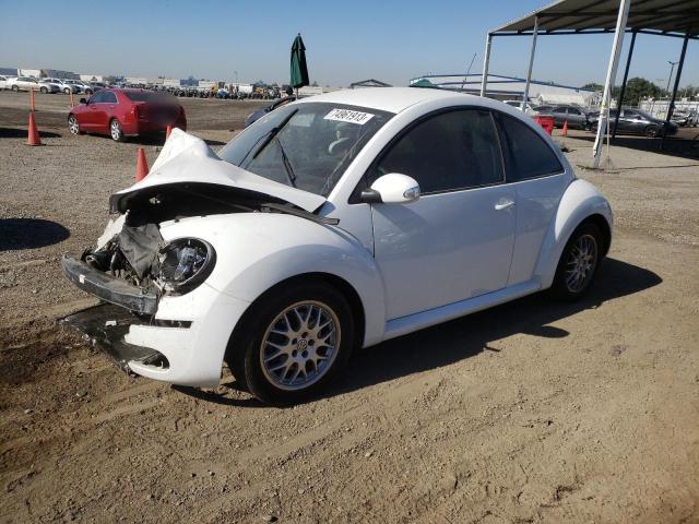 3VWPG3AG6AM015010 - 2010 VOLKSWAGEN NEW BEETLE WHITE photo 1