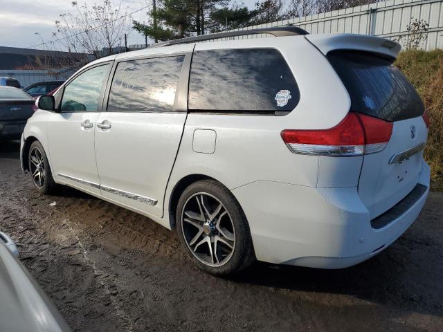 5TDYK3DC4DS397217 - 2013 TOYOTA SIENNA XLE WHITE photo 2