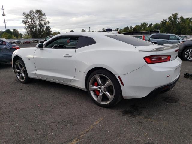 1G1FE1R74J0142573 - 2018 CHEVROLET CAMARO SS WHITE photo 2