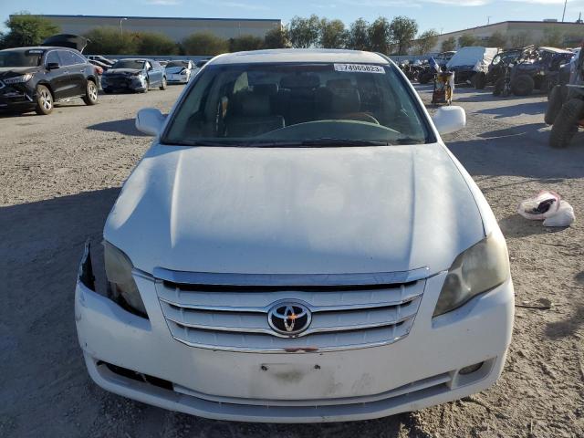 4T1BK36B67U248071 - 2007 TOYOTA AVALON XL WHITE photo 5