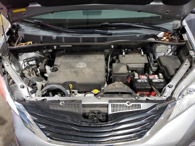 5TDKK3DC6DS344539 - 2013 TOYOTA SIENNA LE GRAY photo 12