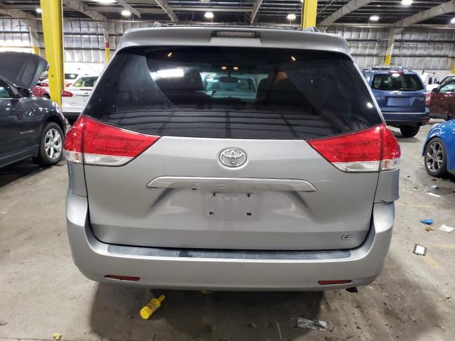 5TDKK3DC6DS344539 - 2013 TOYOTA SIENNA LE GRAY photo 6