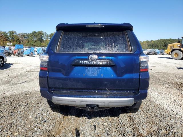 JTEPU5JR2P6103887 - 2023 TOYOTA 4RUNNER SE BLUE photo 6