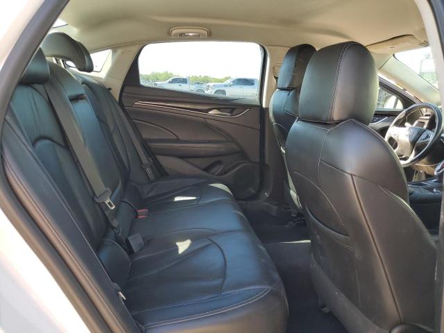 1G4ZP5SS7HU189566 - 2017 BUICK LACROSSE ESSENCE WHITE photo 10