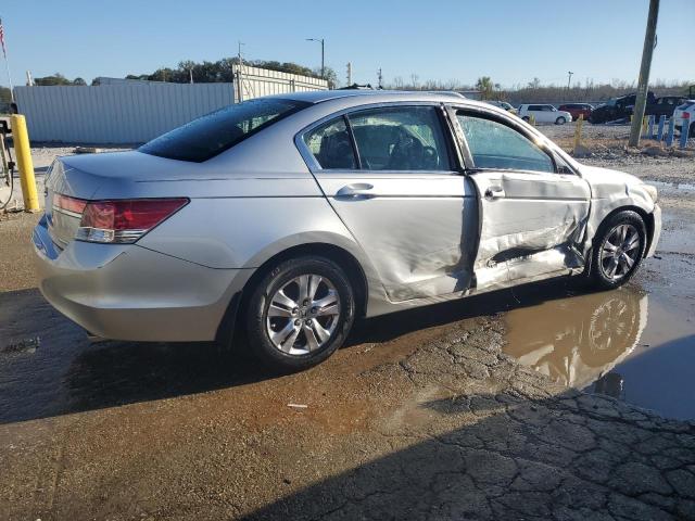 1HGCP2F63CA232415 - 2012 HONDA ACCORD SE SILVER photo 3