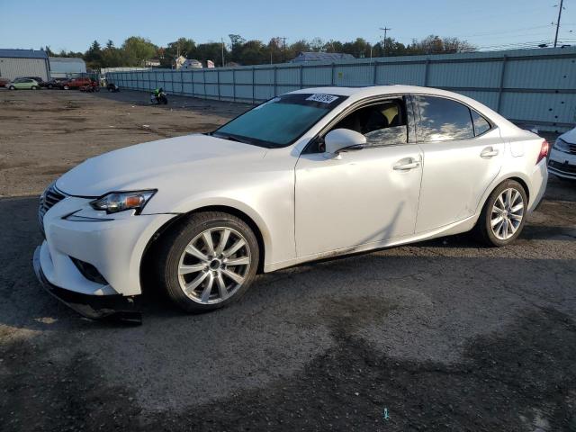 2016 LEXUS IS 300, 