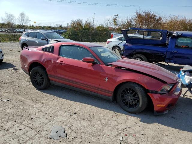 1ZVBP8AN6A5155084 - 2010 FORD MUSTANG RED photo 4