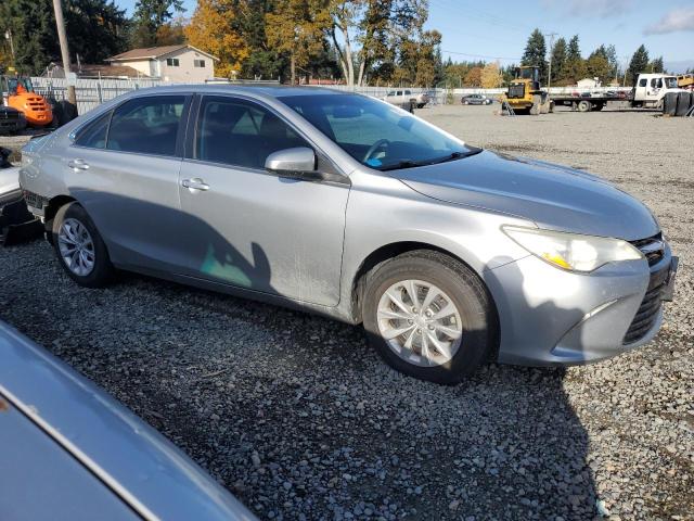 4T1BF1FK6GU567091 - 2016 TOYOTA CAMRY LE SILVER photo 4